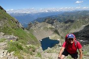 57 Il ripido impegnativo canalino finalmente termina e sono alla Bocchetta Paradiso (2457 m)